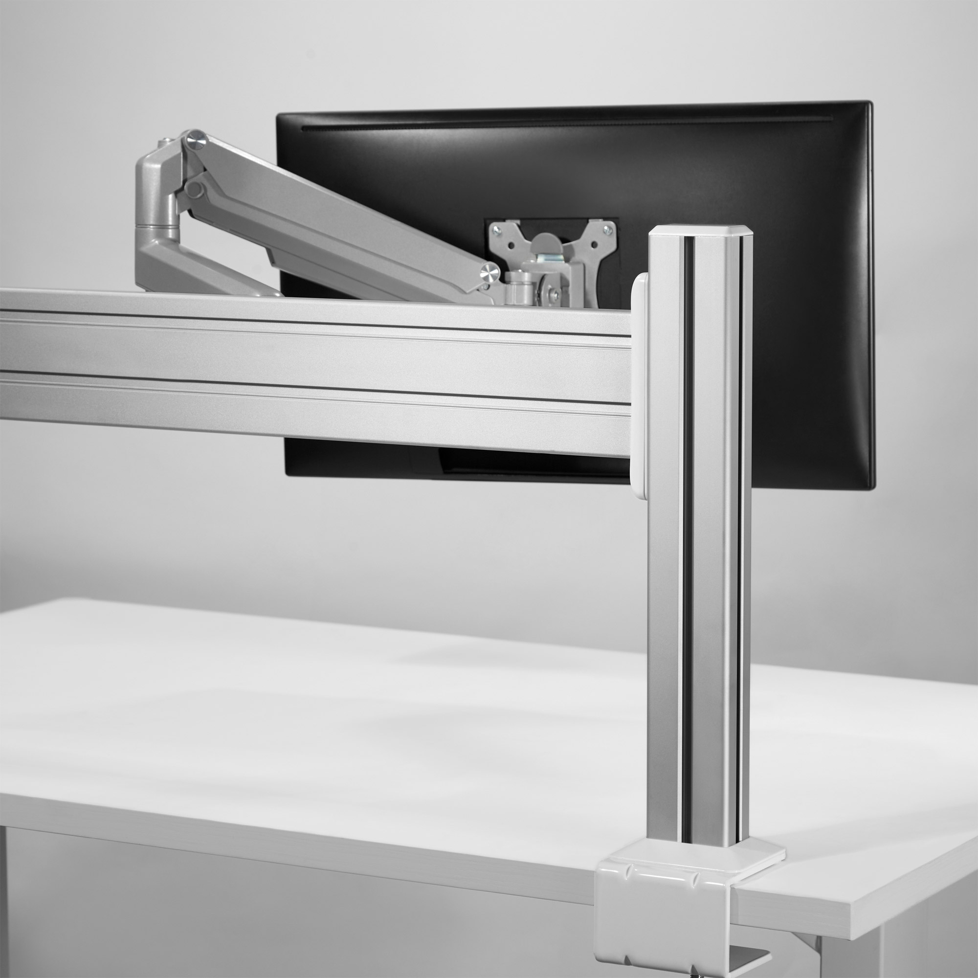 Inline® Slatwall Befestigungssäulen Aluminium, für Tischhalterung Panel, 2er Set