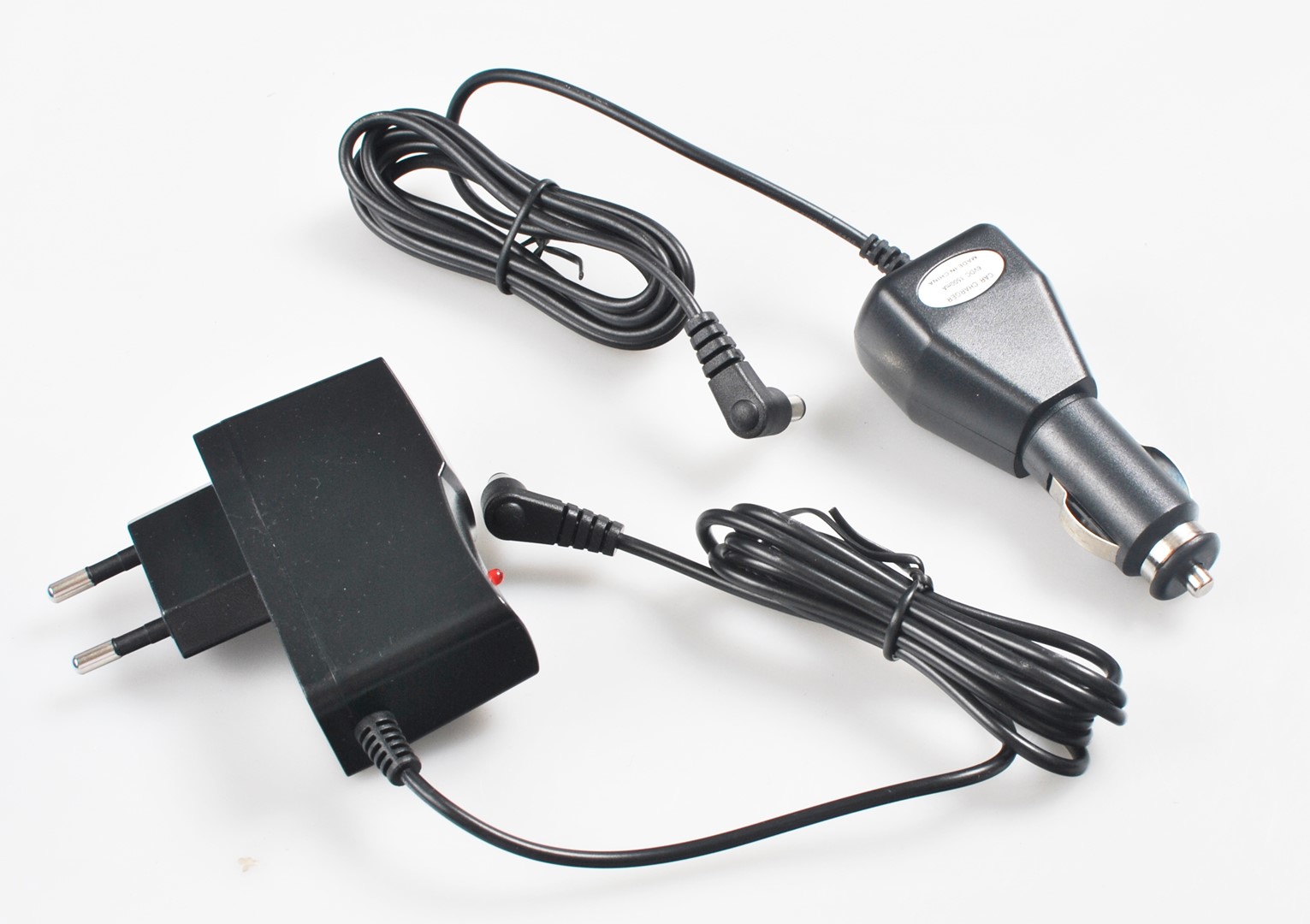Lampa ostrzegawcza 12+3 LED akku Zestaw w walizce