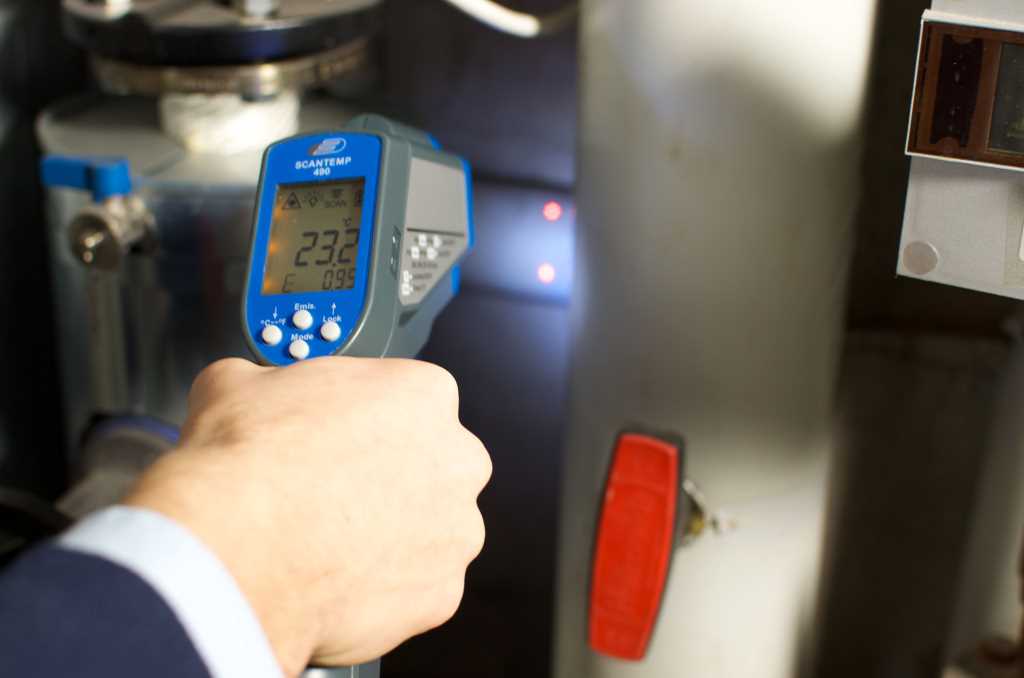 ScanTemp 490 Infrarot-Thermometer 31.1123K
