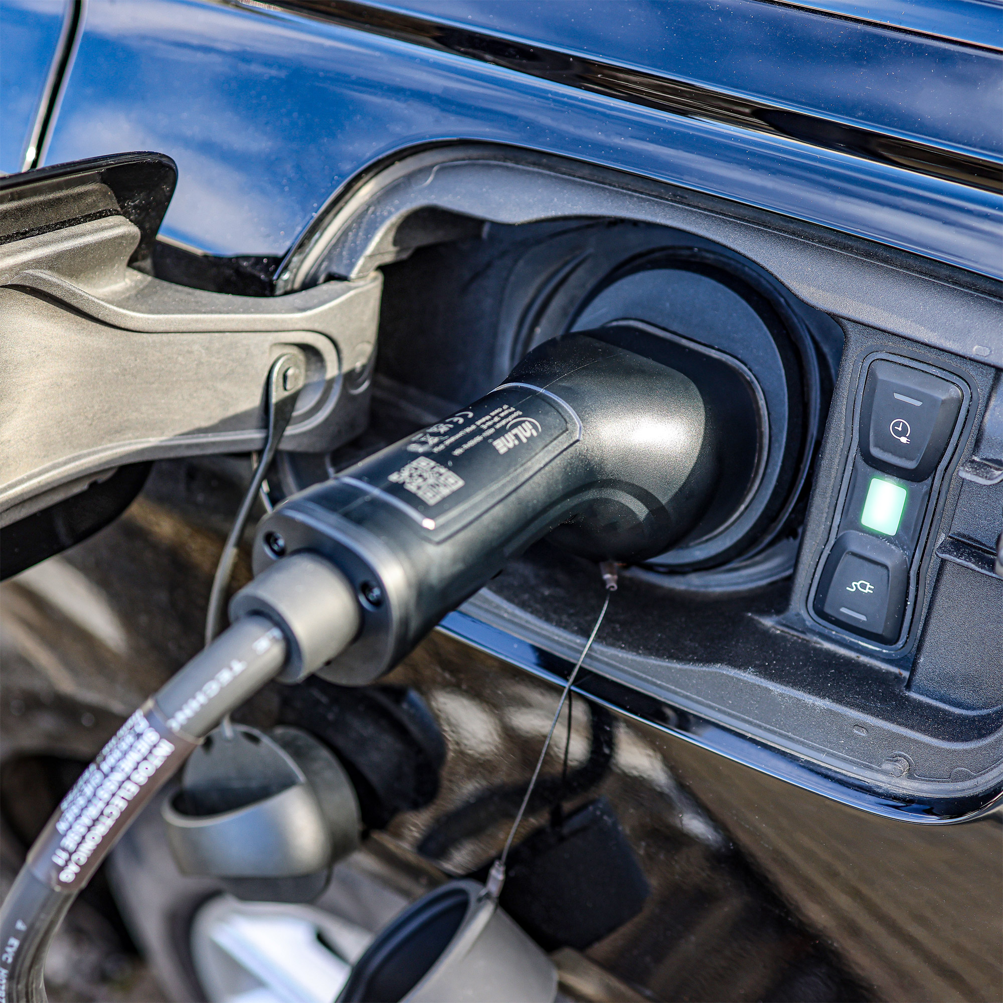 Inline® EV Autoladekabel 22kW Typ2, 3-phasig, 7,5m Inline® EV Autoladekabel 22kW Typ2, 3-phasig, 7,5m