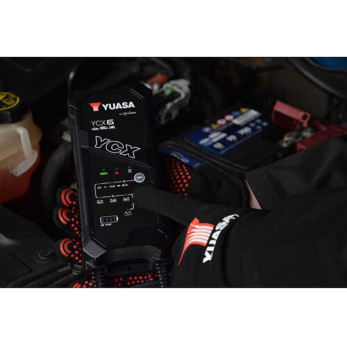 Yuasa YCX6 12V 6A Ladegerät Yuasa YCX6 12V 6A Ladegerät