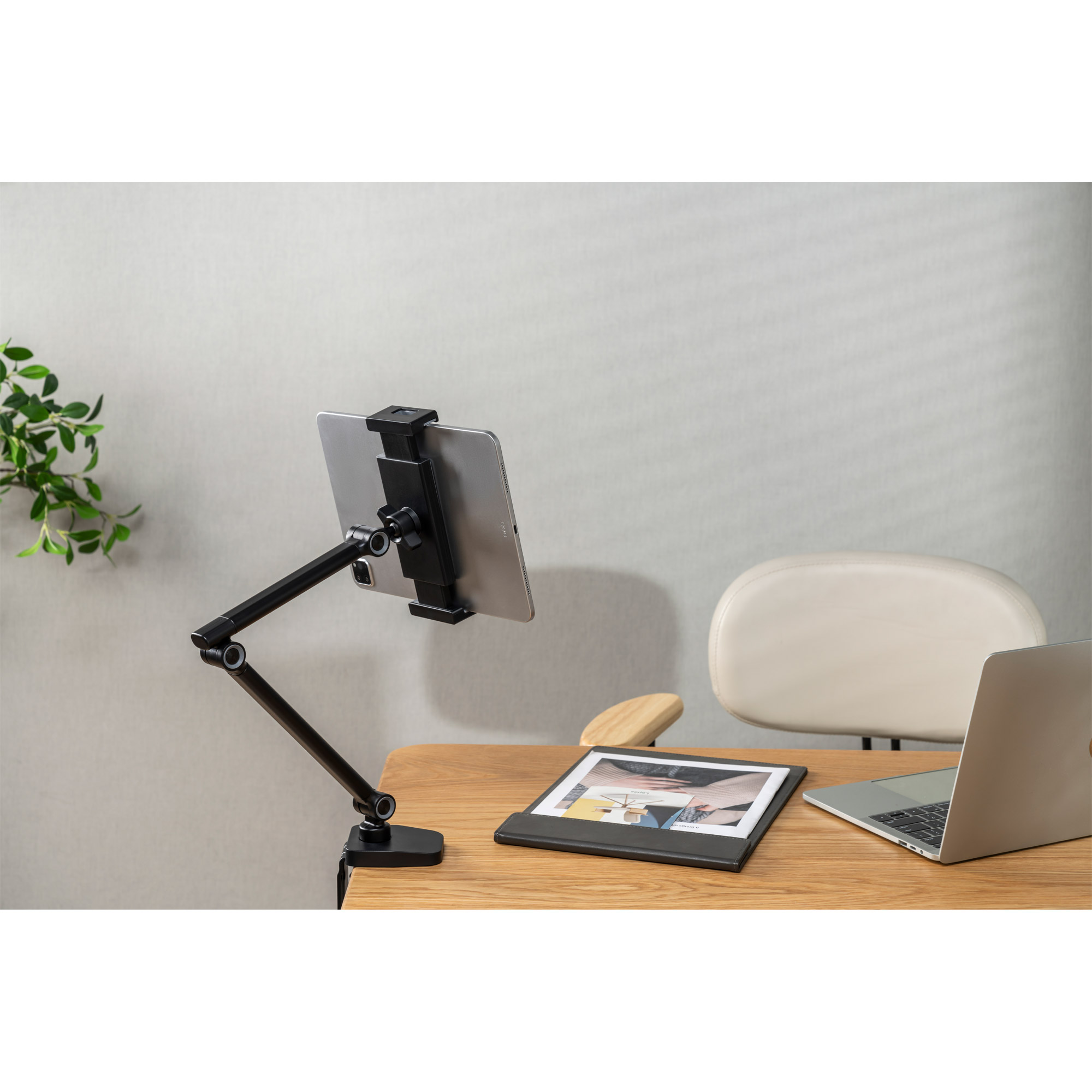 Inline® Tablet Halter mit Tischklemme, bis 12,9", schwarz
