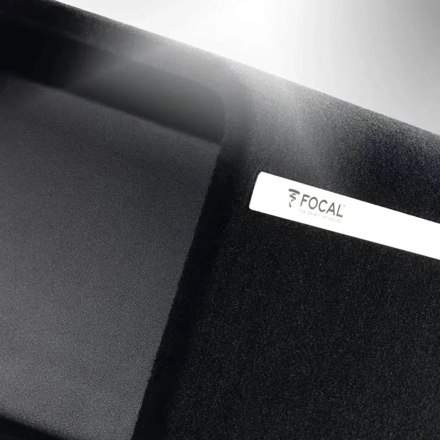 Focal Access Bomba BP20 8 Zoll Aktiv-Gehäusesubwoofer Focal Access Bomba BP20 8 Zoll Aktiv-Gehäusesubwoofer